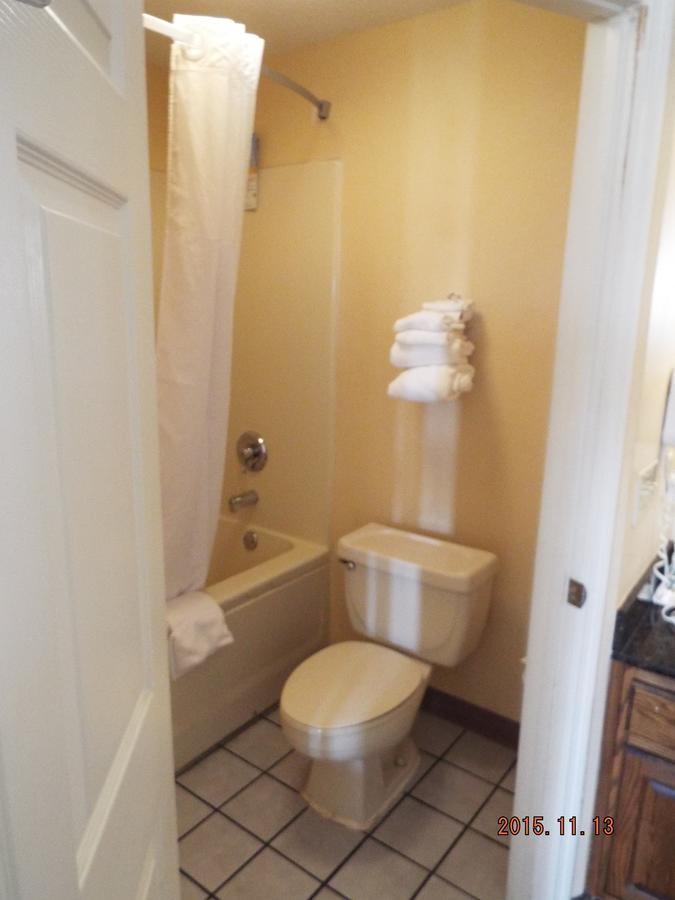 Days Inn By Wyndham Dahlonega University Area Bilik gambar